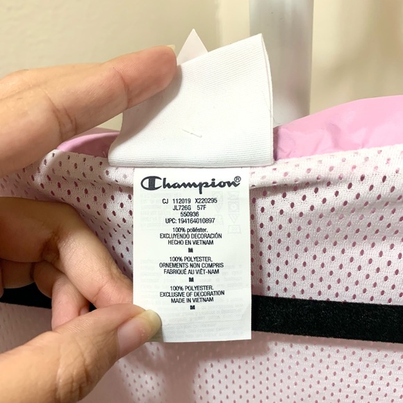 New w/tags Champion Purple Crop Coaches Jacket - Picture 6 of 7